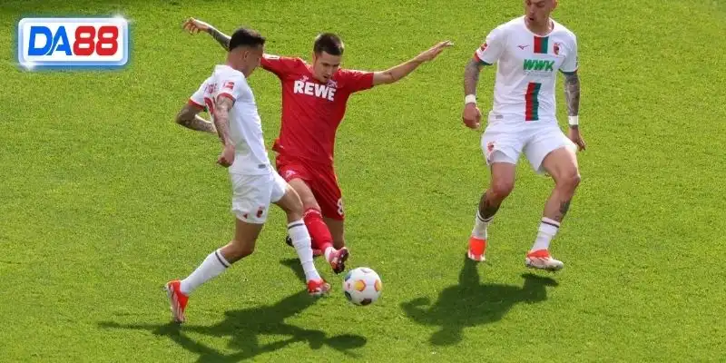 Soi kèo Augsburg vs Union Berlin - Vòng 17 Bundesliga